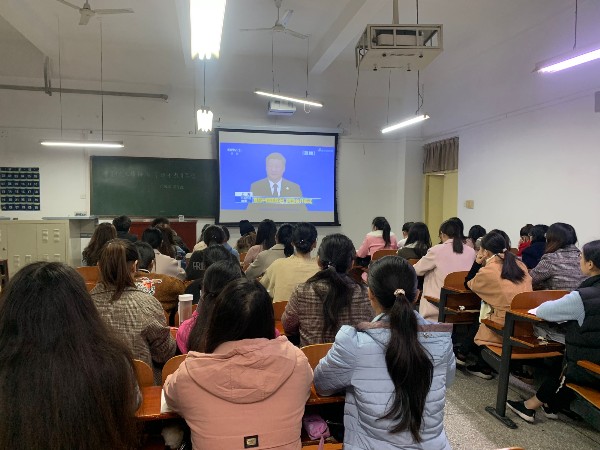 关注进博会4_副本.jpg