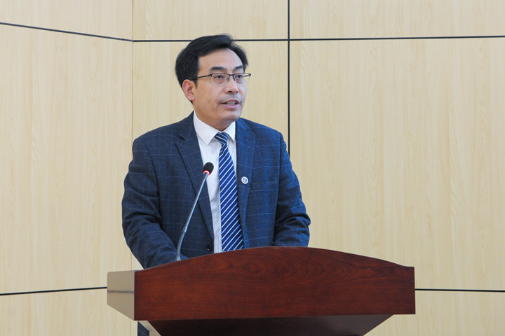 党委书记许传阳致欢迎词_副本.jpg